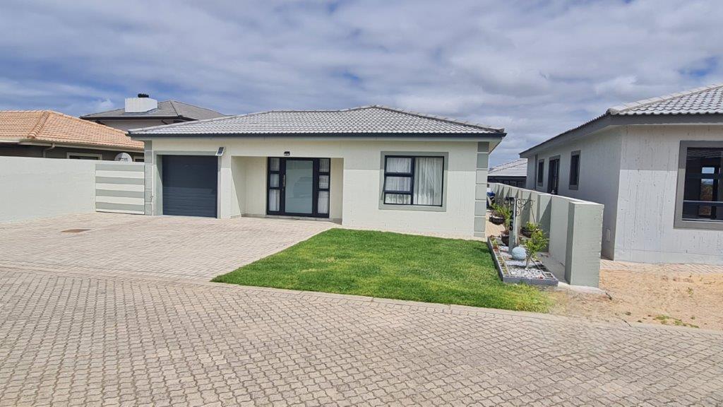 2 Bedroom Property for Sale in Dana Bay Western Cape